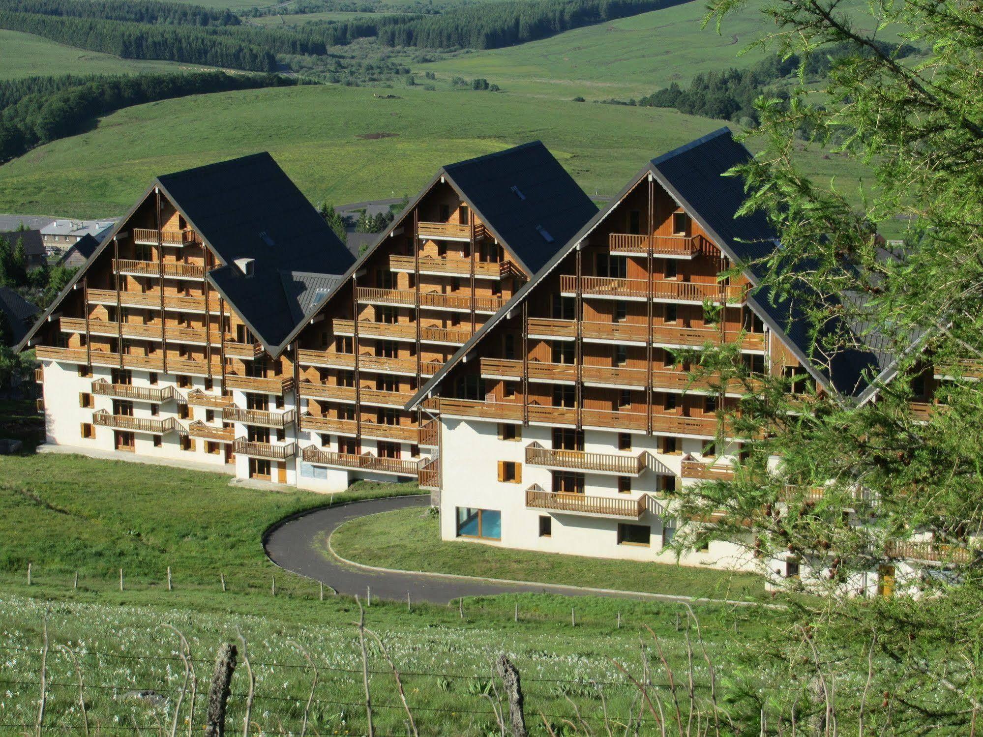 سوبر بيس O - Sancy Residence De Tourisme المظهر الخارجي الصورة
